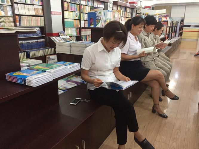 发表论文要花钱？出版社论文发表流程与费用深度解析