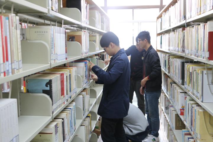 期刊杂志发表论文投稿：《新视野》，双月