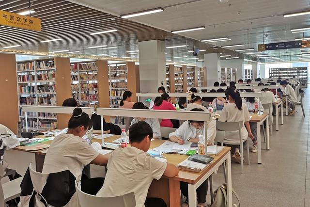 机车车辆类期刊杂志发表论文投稿：《国外机车车辆工艺》，双月刊