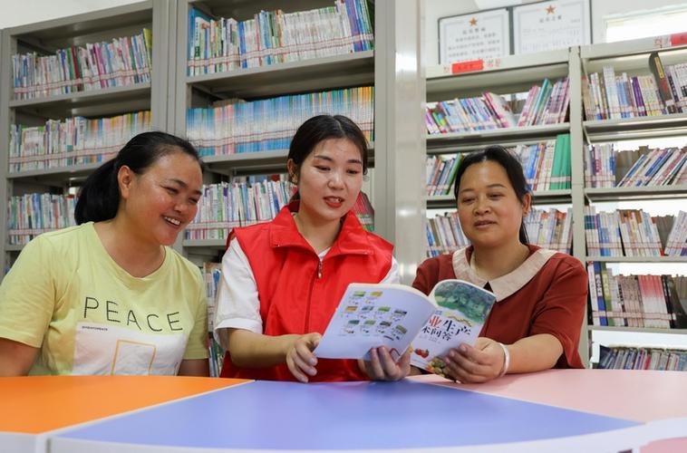 关于文艺创作《人民文学》期刊杂志：刊物介绍及论文发表投稿指南