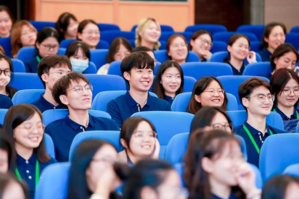 解析数字化转型《上海信息化》期刊杂志：刊物介绍及论文发表投稿