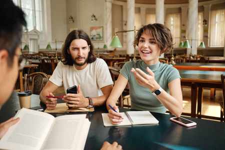 解析临床分析《免疫学杂志》期刊杂志：介绍及论文发表投稿指南