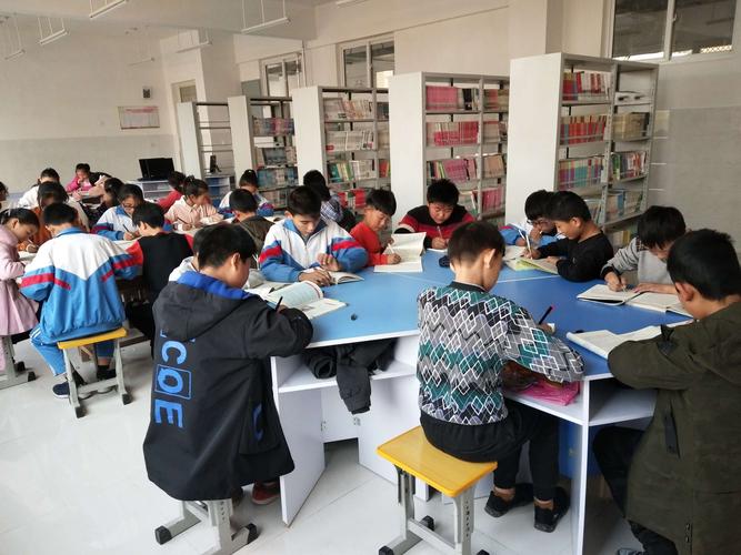 解析基层治理《半月谈》期刊杂志：刊物介绍及论文发表投稿指南