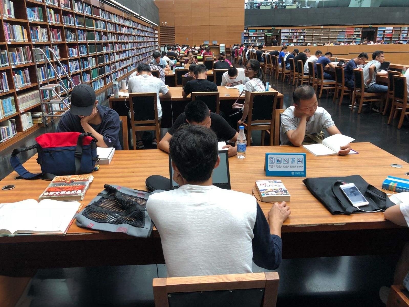 解析新媒体运行维护《现代电视技术》期刊杂志：论文发表投稿指南