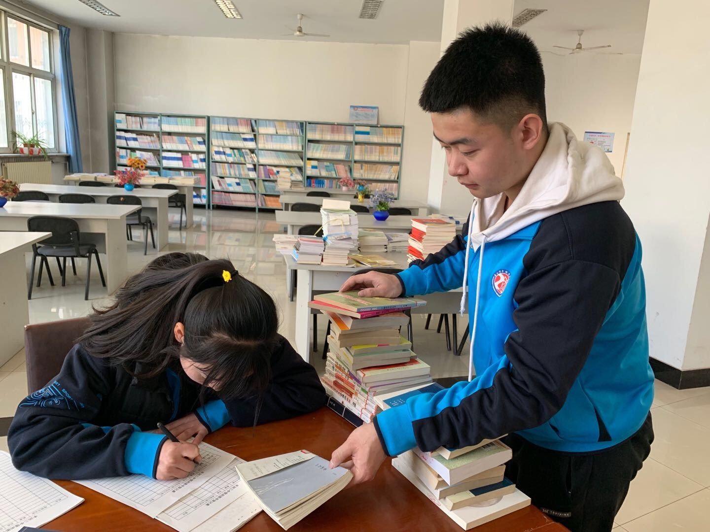 解析知识信息检索《档案管理理论与实践》期刊杂志：论文发表投稿