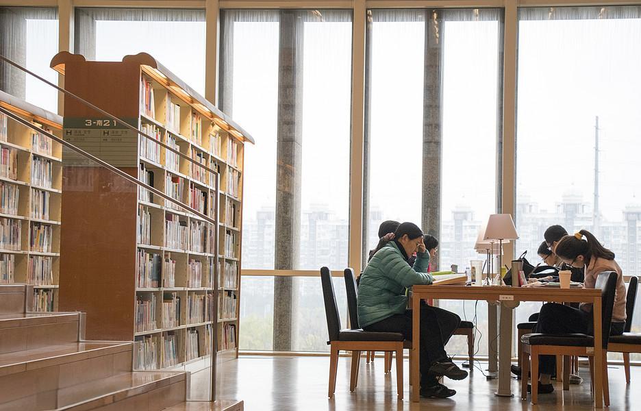 解析语言文学新闻传播《湖南大学学报》期刊：论文发表投稿指南