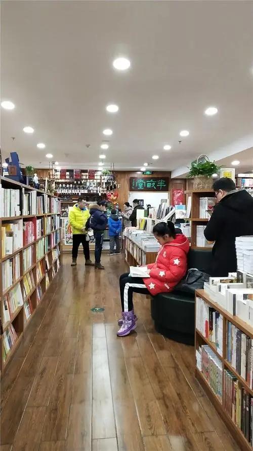 解析中枢神经影像学《放射学实践》期刊：介绍及论文发表投稿指南