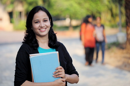 战略政策分析《国际关系研究》期刊：级别、特点与论文发表影响力