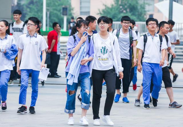 电气专业论文发表期刊杂志查询攻略：如何高效锁定目标期刊