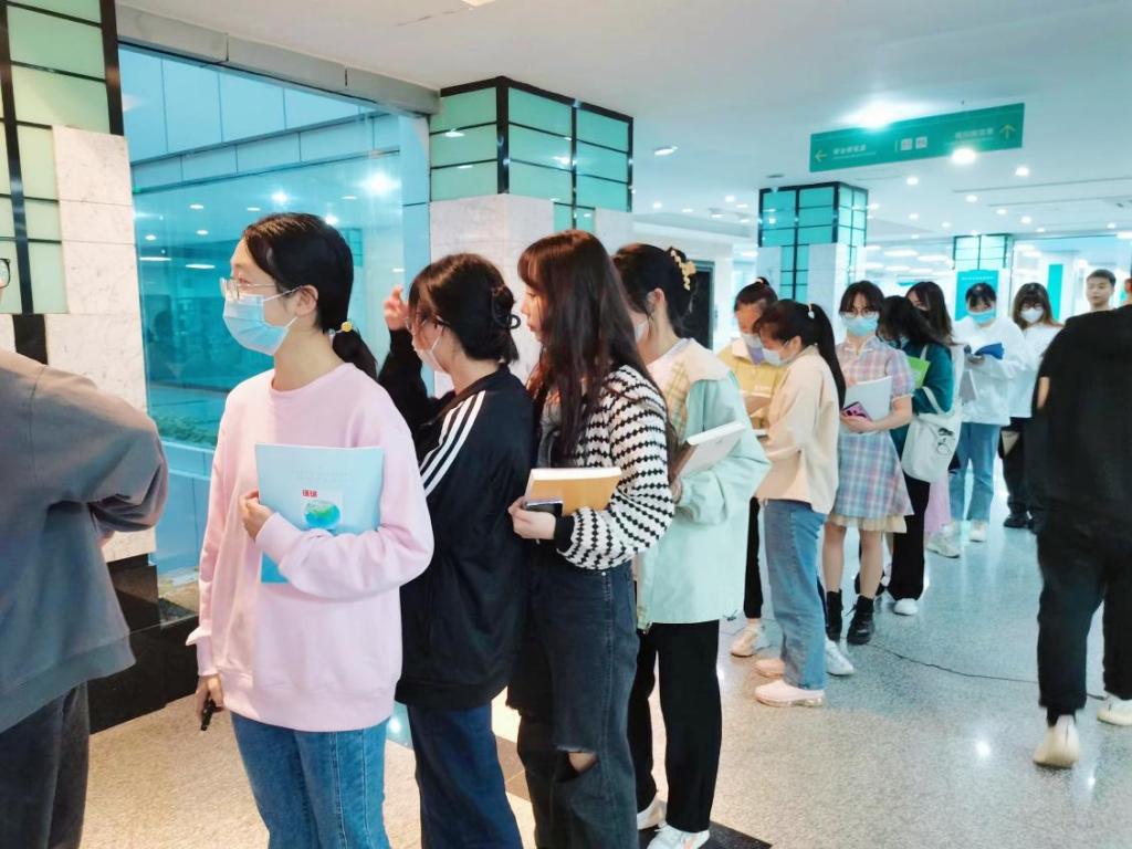 制造经济产业市场《广东科技》期刊：投稿发表论文版面费及栏目