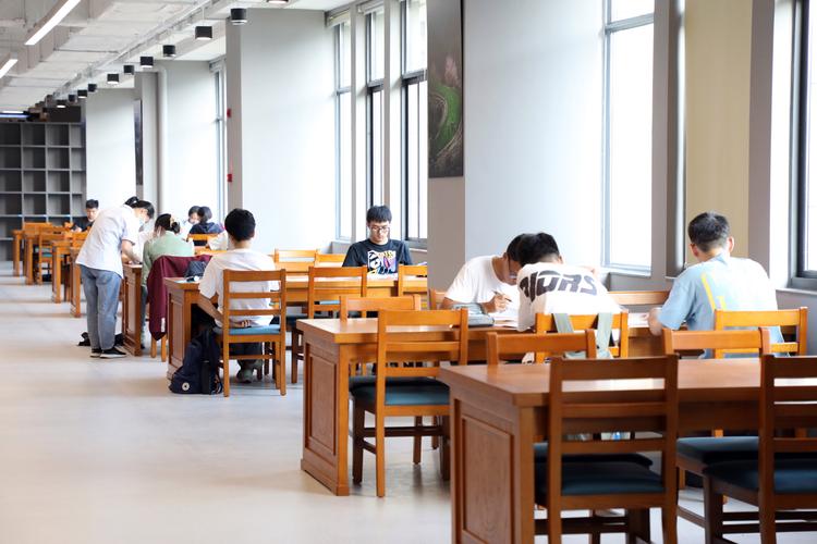 应用数学力学《Applied Mathematics and Mechanics 发表论文投稿