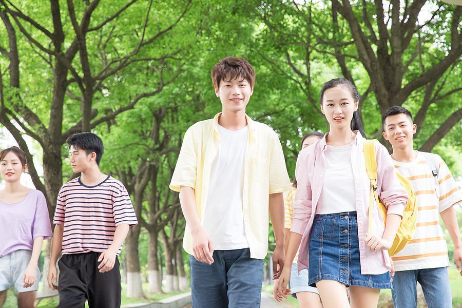 购机用机市场信息《农机导购》期刊杂志：投稿发表论文栏目及要求