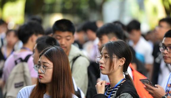 高校教师职称晋升中高级讲师教授：主编副主