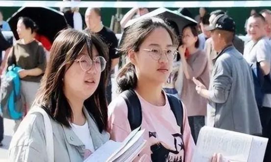 电影技术高级职称晋升秘籍：摄制、录音、洗