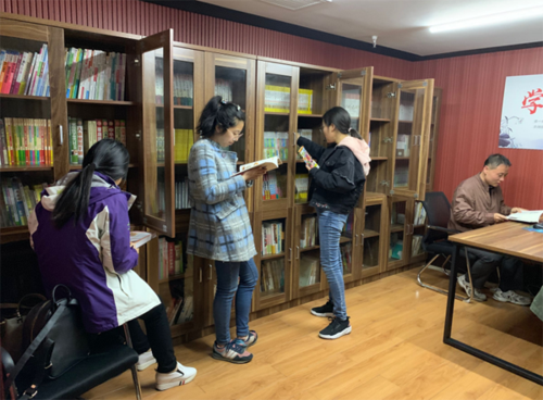 中高级经济师职称晋升宝典：自费出书挂名、