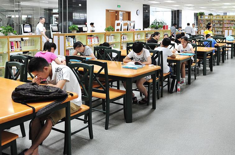 职称评定个人自费出书出版攻略：主编副主编