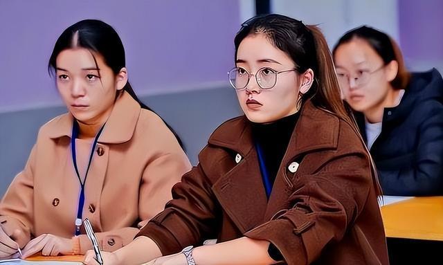 化学化工领域中高级职称进阶：学术教材专著编写与挂名出书攻略