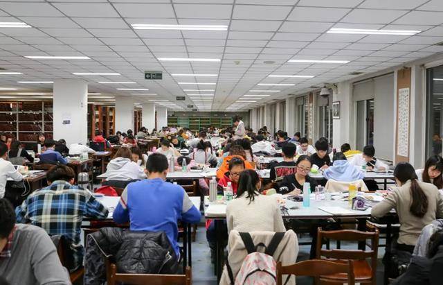 轻工业期刊杂志推荐：服装设计制作/纺织专业学术论文投稿发表攻略